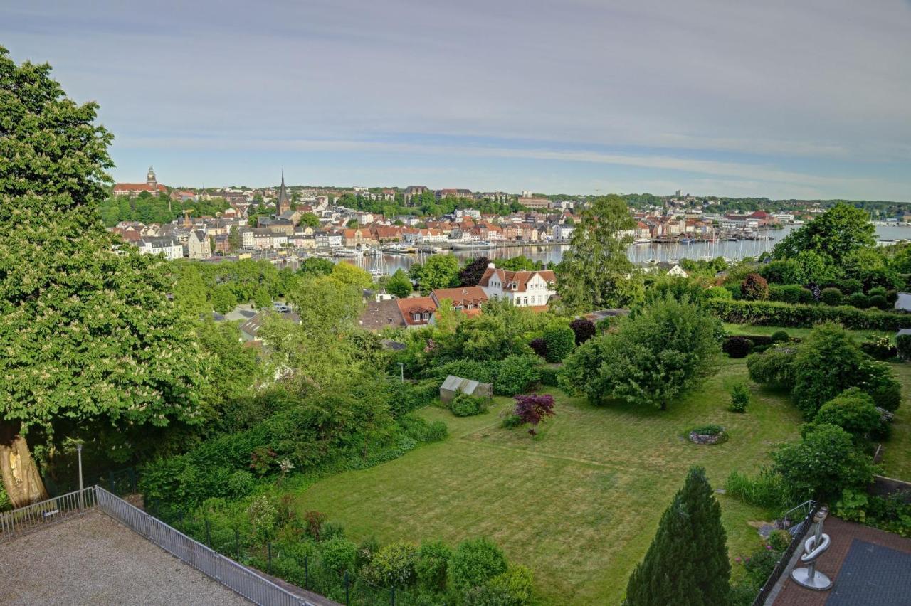 Fewo1846 - Bellevue - Sonnige 2-Zimmer-Wohnung Mit Balkon Und Hafenblick Flensburg Kültér fotó